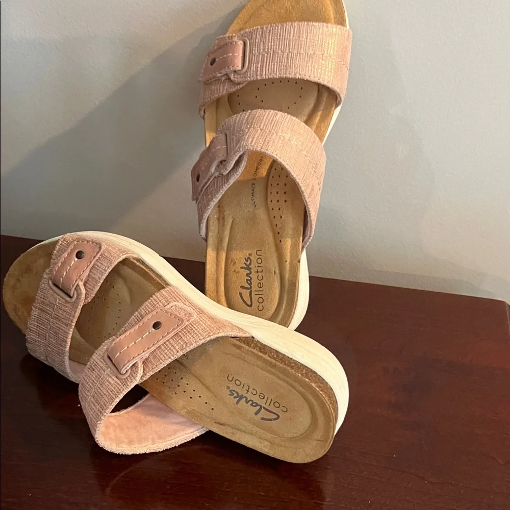 Clarks Women's Blush Sandals - Picture 2 of 3